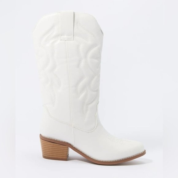 Shoes - White Tall western heeled cowboy boots